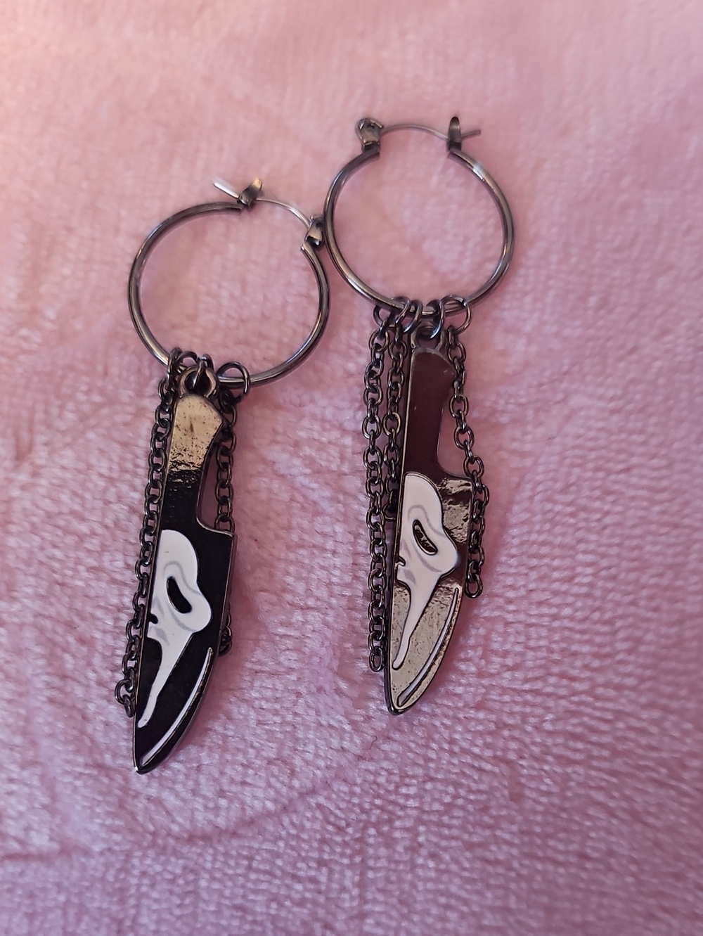 Scream Ghost Face Charm Hoop Earrings in Black and Silver
